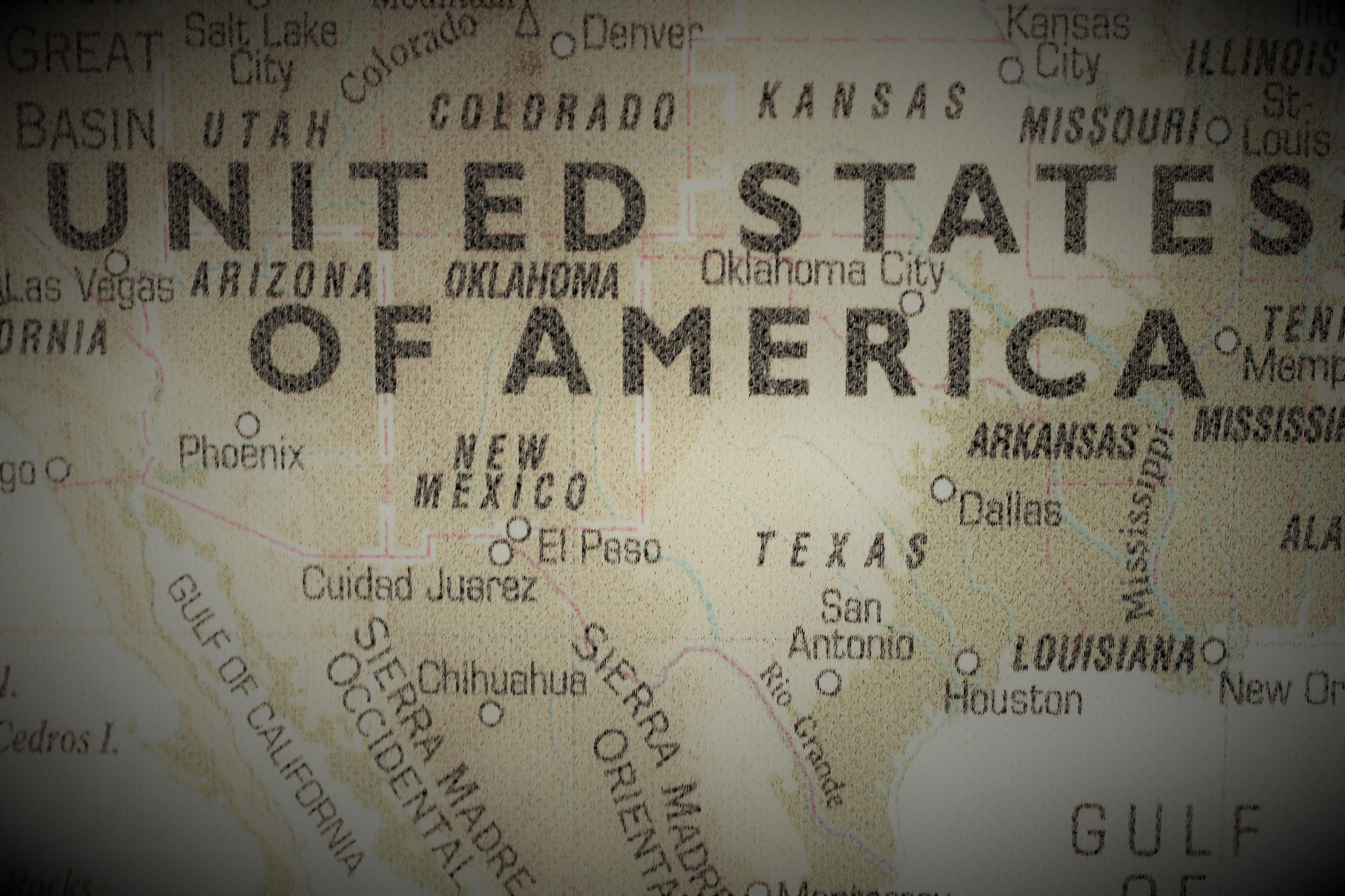 stockvault-old-map-of-the-united-staes-of-america277648 (2)-min